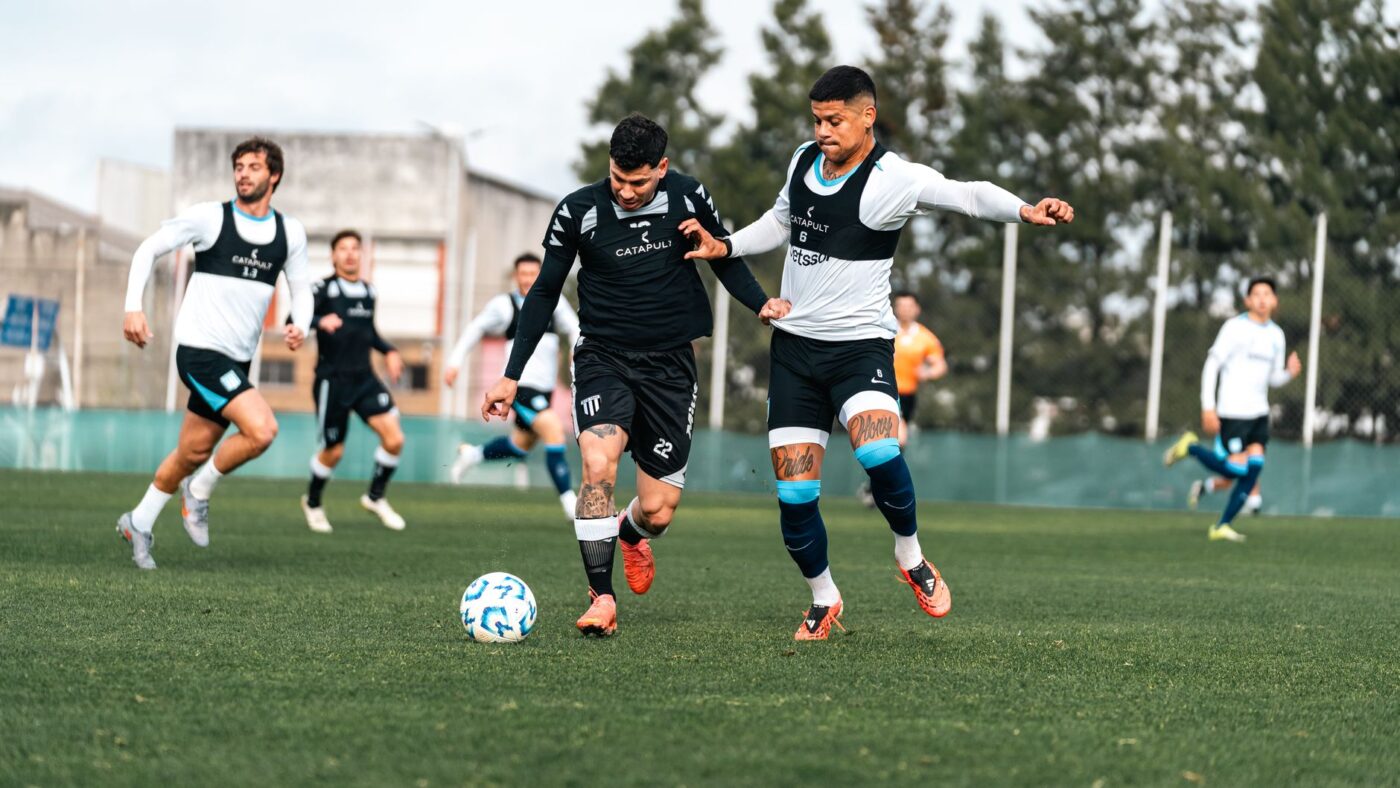 Aston Villa confirm signing of Zion Suzuki from Parma
