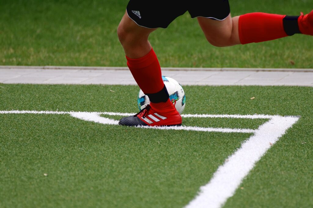 football, sports, football pitch, ball sports, kick, football match, lawn, corner, shoot, football field, ball game, game, football player, ball, recreational sports, youth, club, football, football, football, football, football, football player