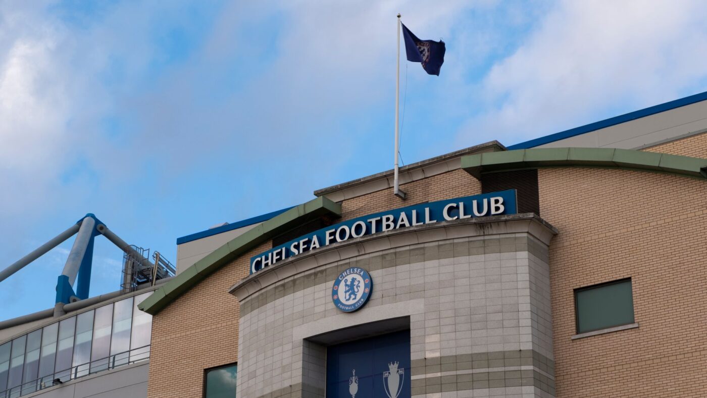 Report: PFA presents diploma to Chelsea’s Jordan Henderson