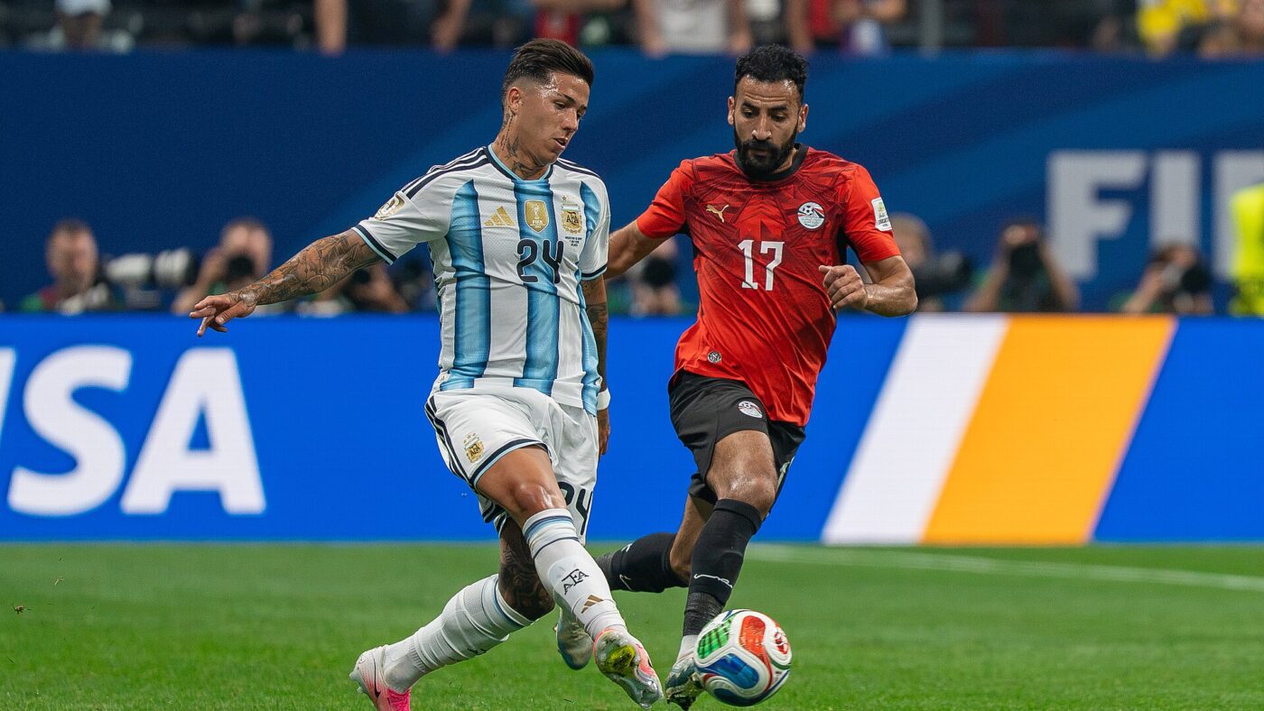 Chelsea set Friday 5pm deadline for £120m net offer for Enzo Fernandez, per report