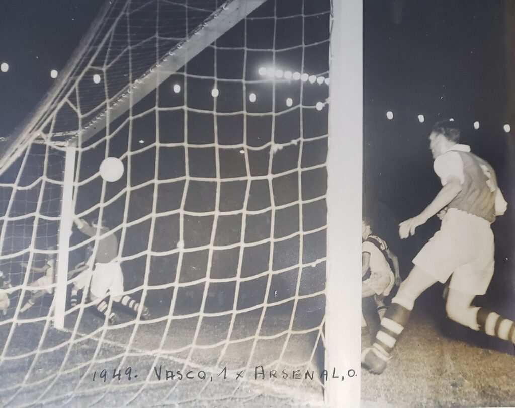 Vasco 1x0 Arsenal 1949.jpg