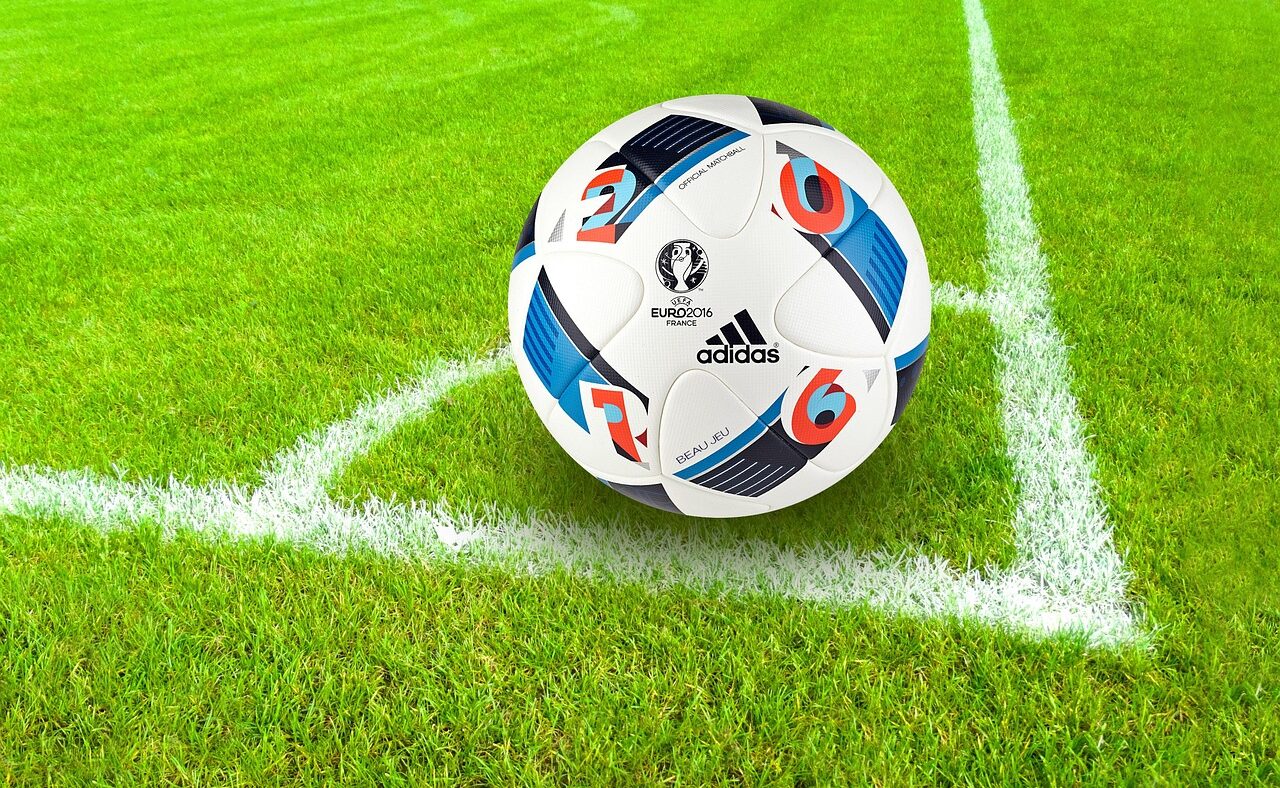Manchester City lag while goal difference shapes seeding